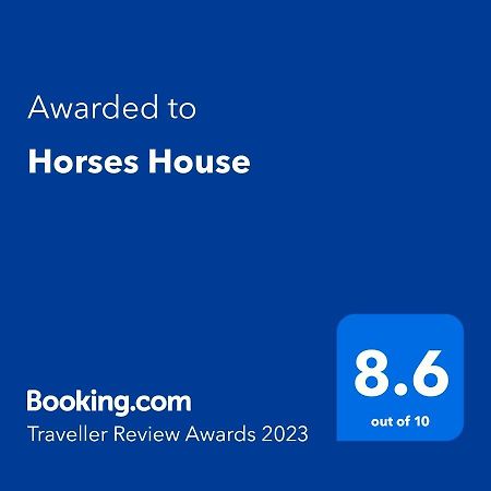 Horses House Apartment Karak Exterior foto