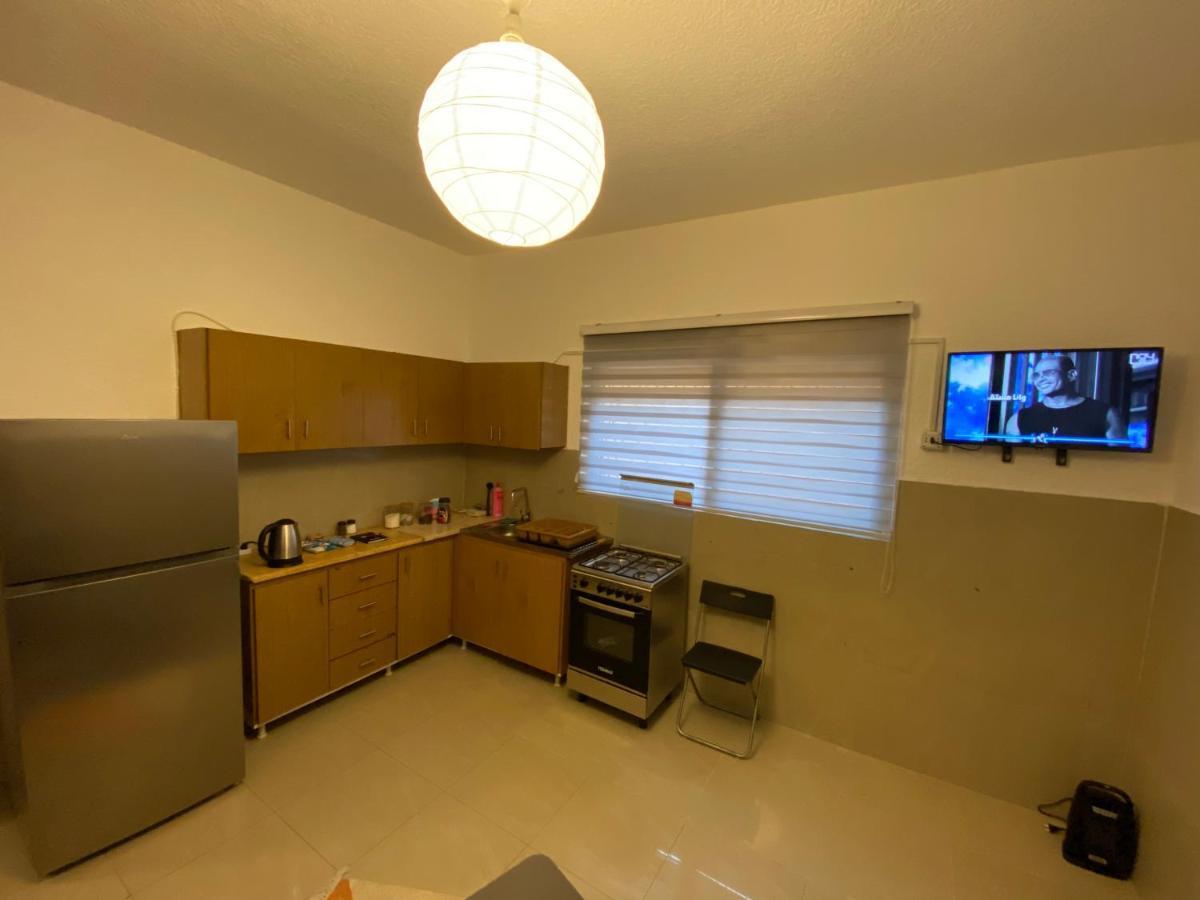 Horses House Apartment Karak Exterior foto
